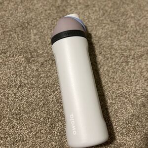 Owala 24oz FreeSip Water Bottle